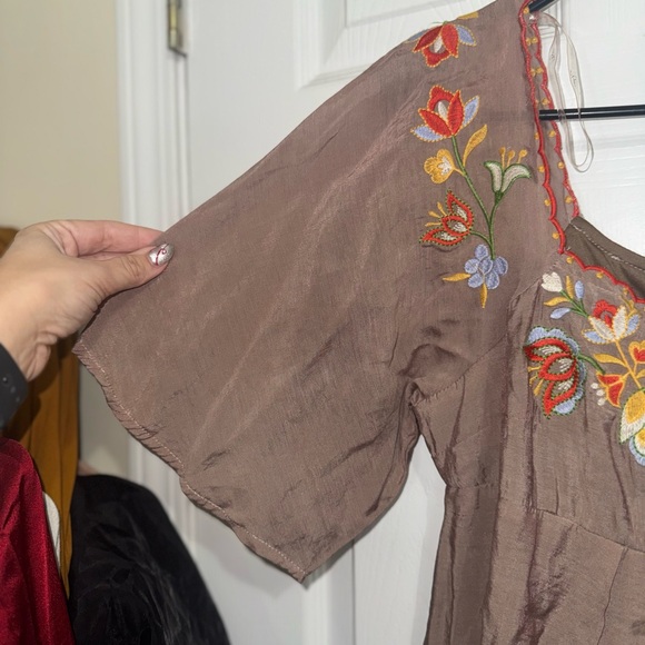 Umgee Brown Dress with Floral Embroidery - Picture 4 of 7